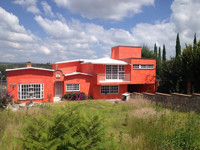 Casa en Venta en Fracc. Los Viñedos, Tequisquiapan, Qro. Tx-1865-55 (Suspendida Temporalmente)