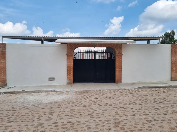 VENTA DE CASA EN COL LA FUENTE TEQUISQUIAPAN QRO.