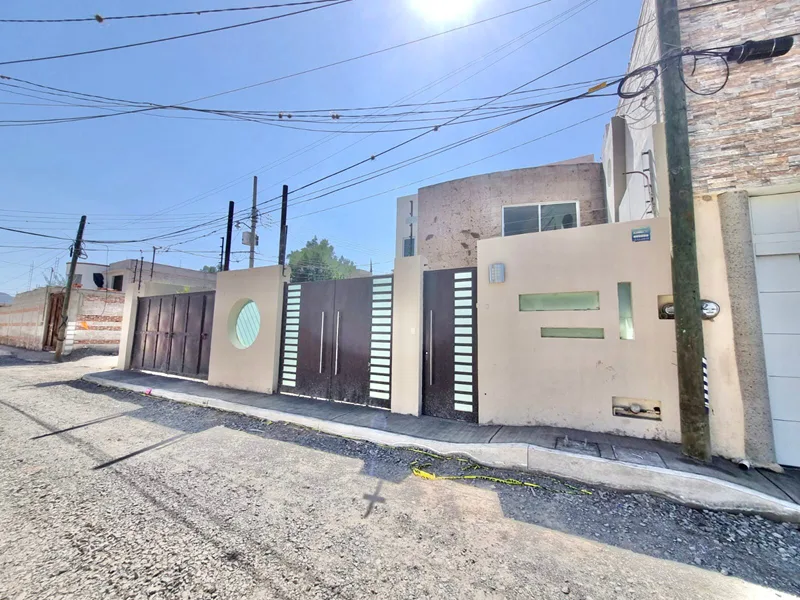 VENTA DE CASA EN COLONIA BARRIO DE SAN JUAN TEQUISQUIAPAN QRO. -91