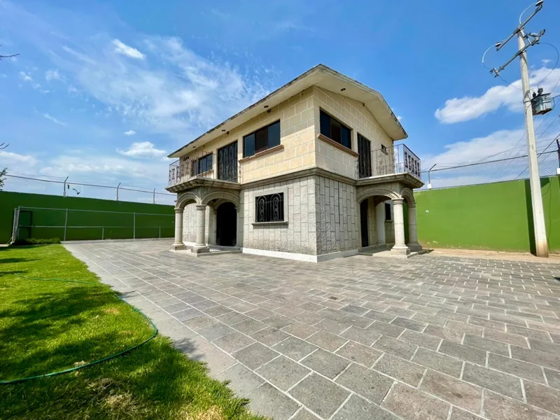CASA EN VENTA EN COMUNIDAD DEL SAUZ EN TEQUISQUIAPAN QRO